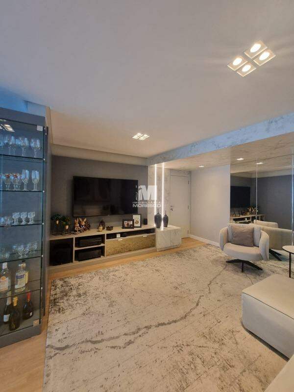 Apartamento à venda no bairro Centro I: 