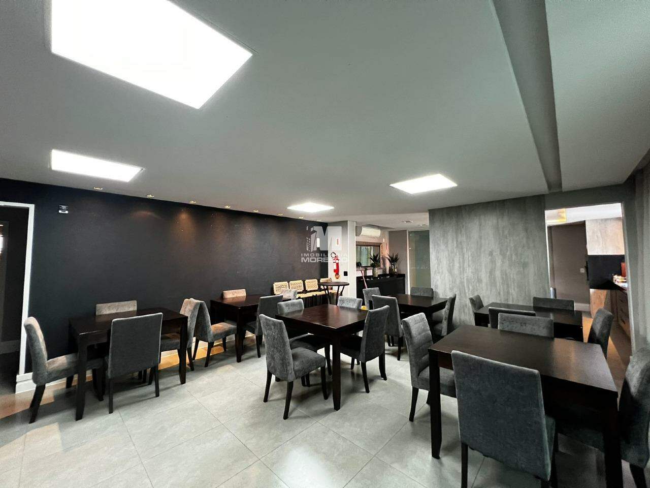 Apartamento à venda no bairro Centro I: 