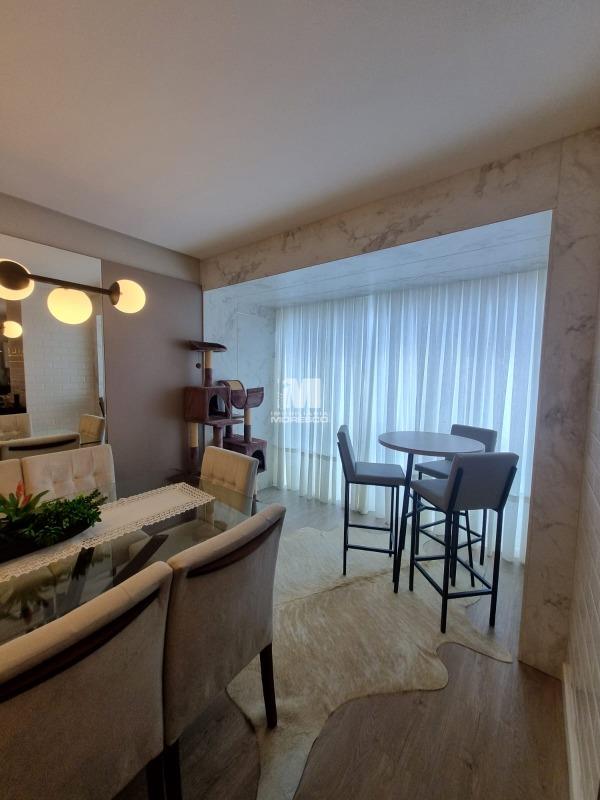 Apartamento à venda no bairro Centro I: 