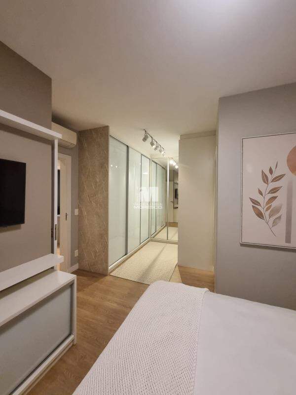 Apartamento à venda no bairro Centro I: 