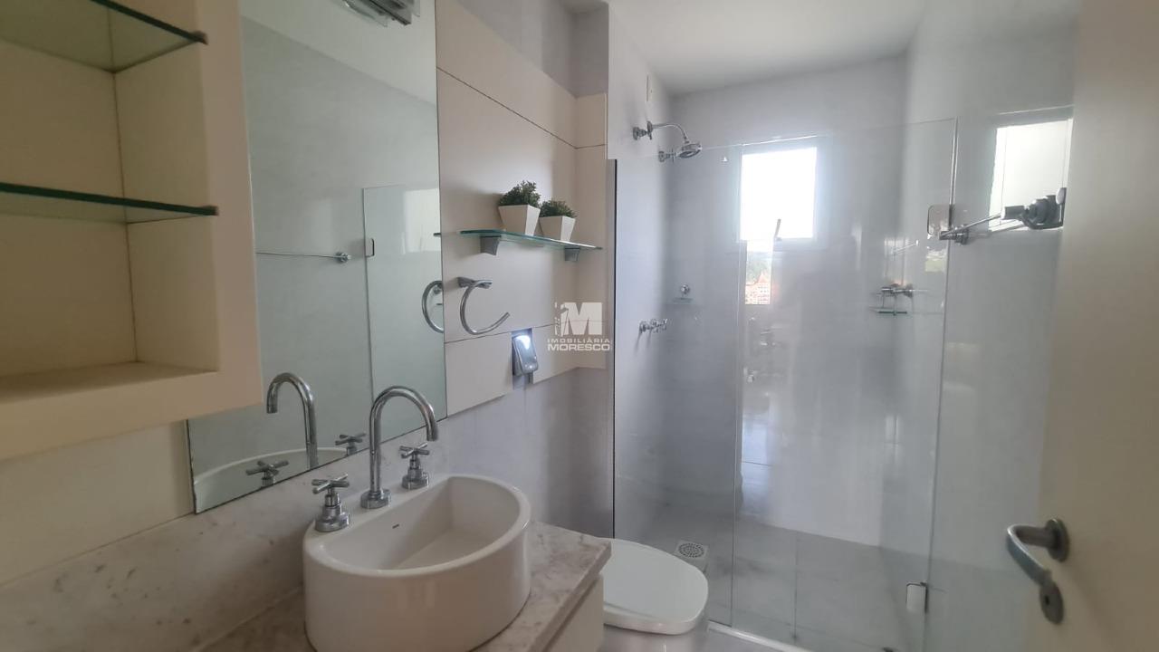 Apartamento à venda no bairro Centro I: 