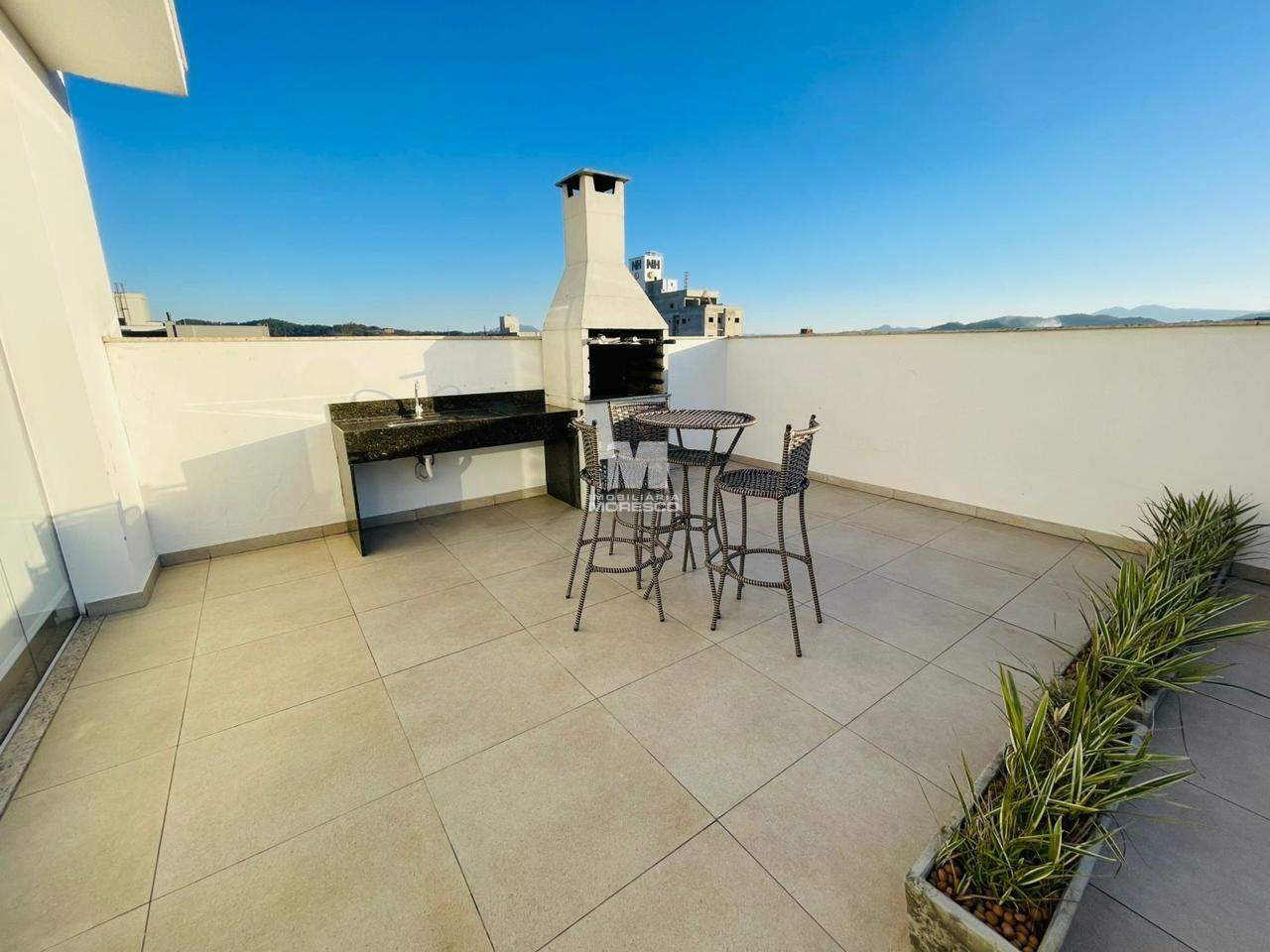 Flat à venda no bairro Santa Terezinha: 