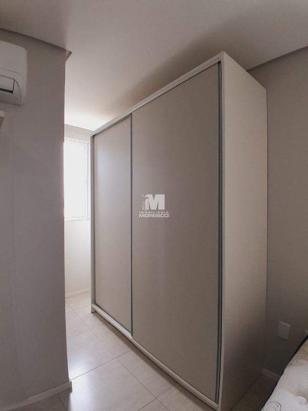 Flat à venda no bairro Santa Terezinha: 