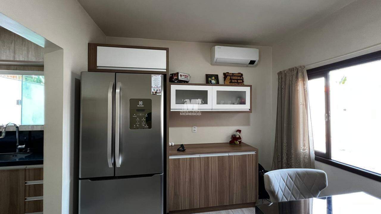 Casa à venda no bairro Lageado Baixo: 
