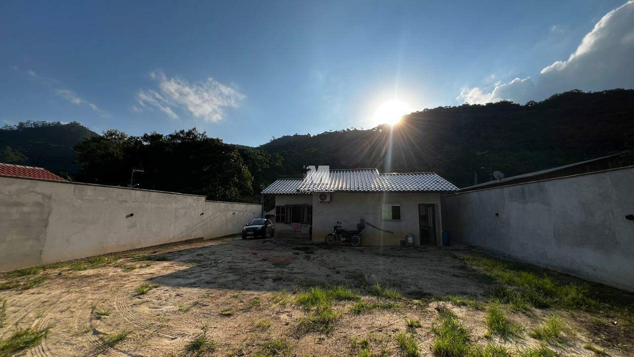 Casa à venda no bairro Lageado Baixo: 
