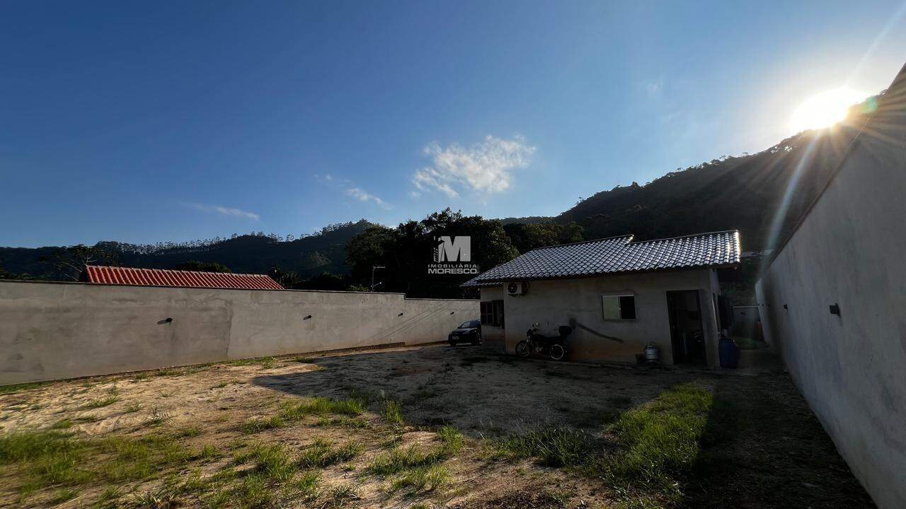 Casa à venda no bairro Lageado Baixo: 