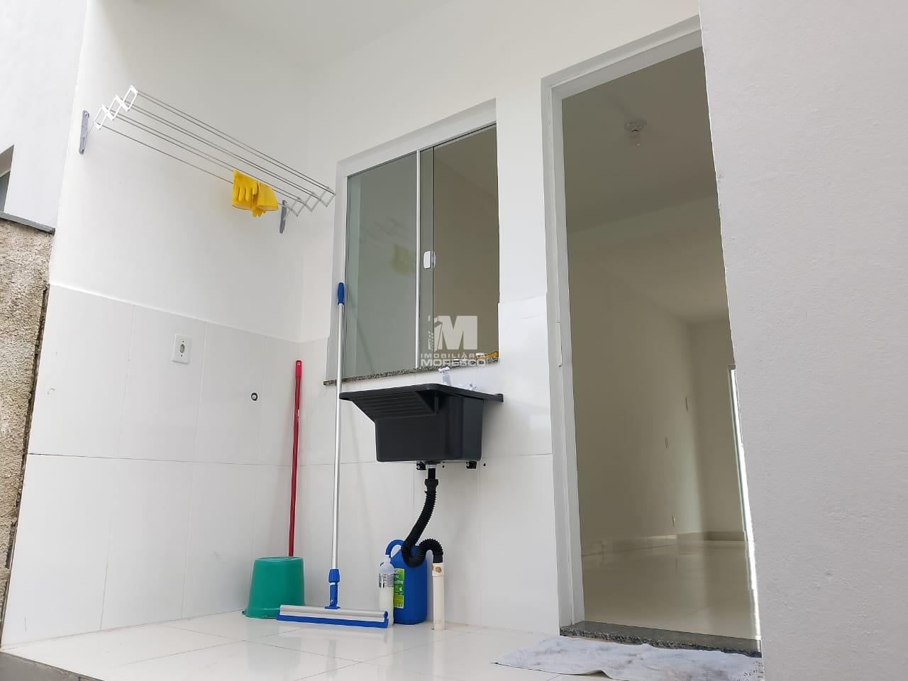 Casa para aluguel no bairro Poço Fundo: 