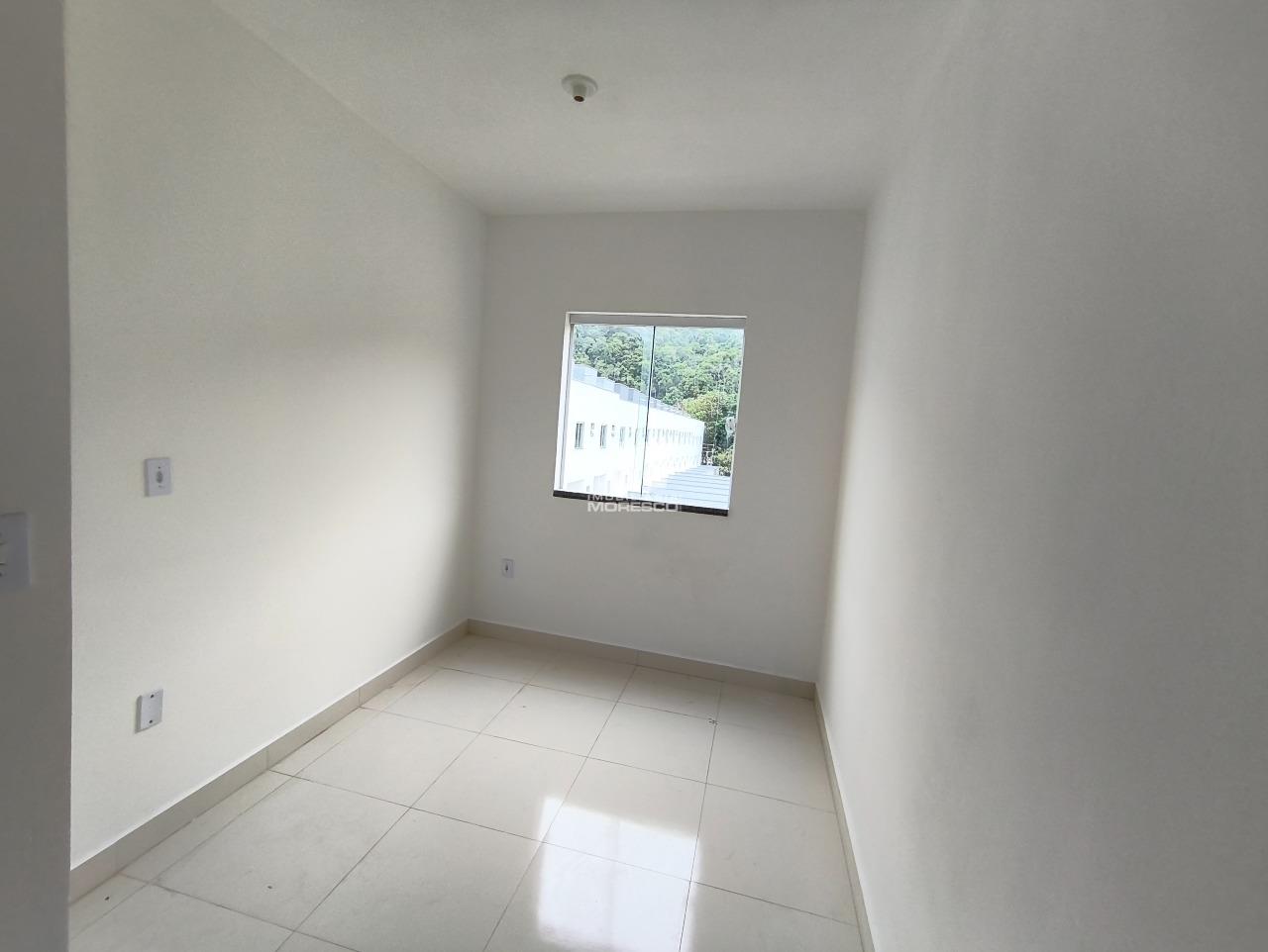 Casa para aluguel no bairro Poço Fundo: 