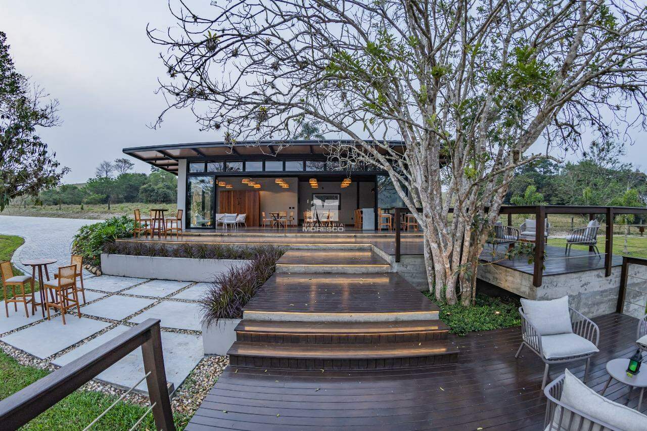 Sítio/Chácara à venda no bairro Campeche: 