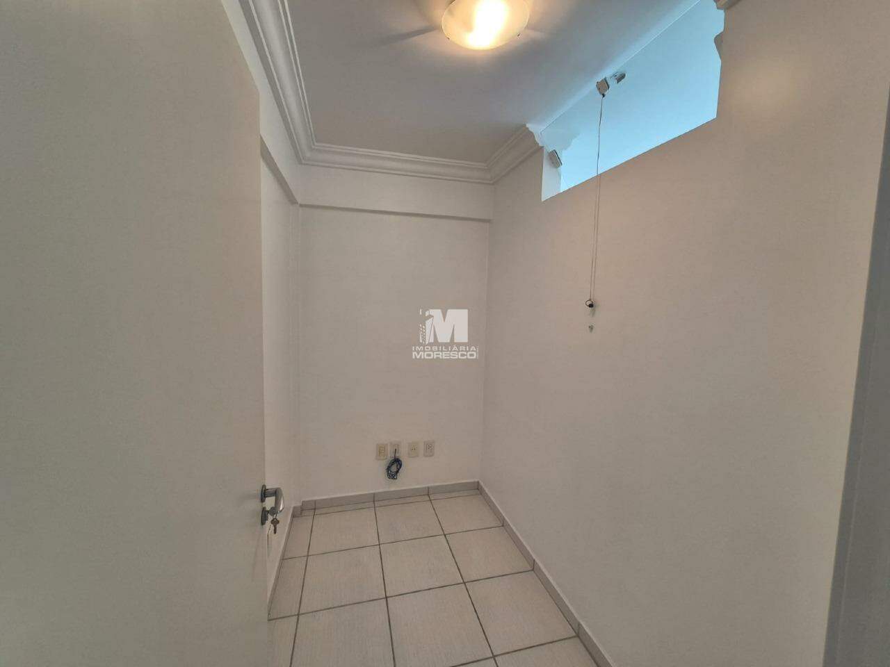 Sala Comercial à venda no bairro Centro: 
