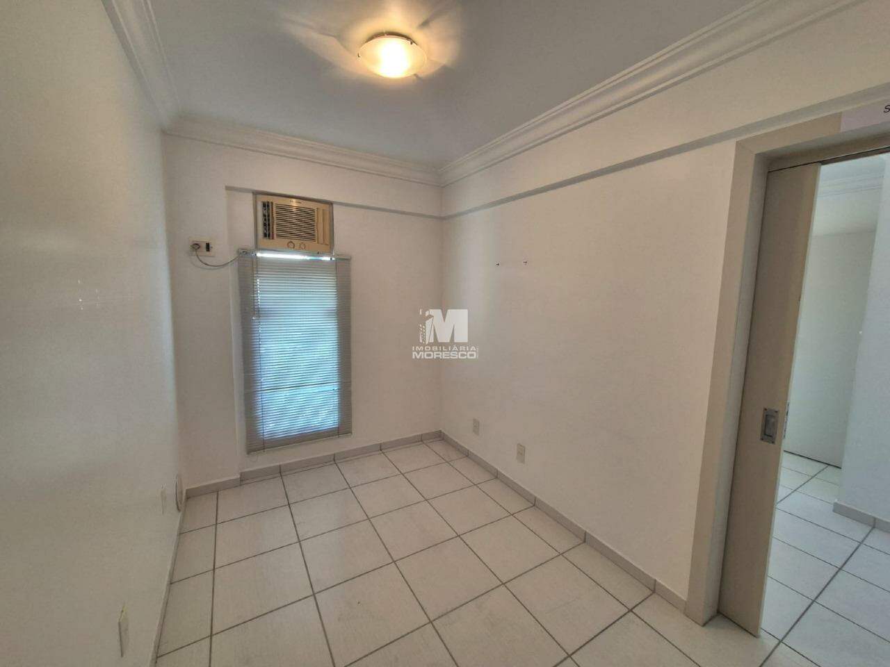 Sala Comercial à venda no bairro Centro: 