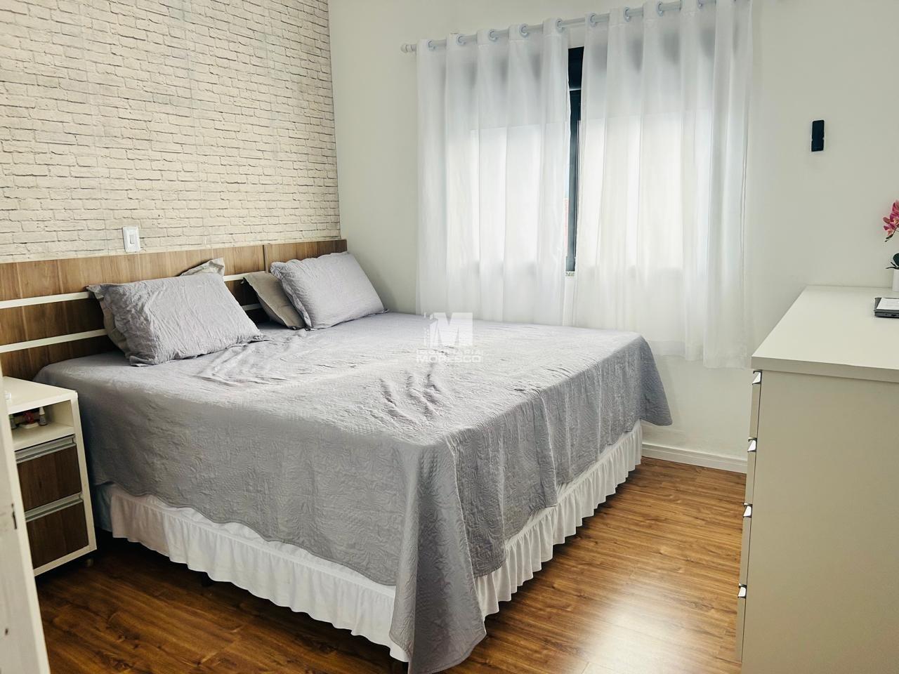 Casa à venda no bairro Centro: 