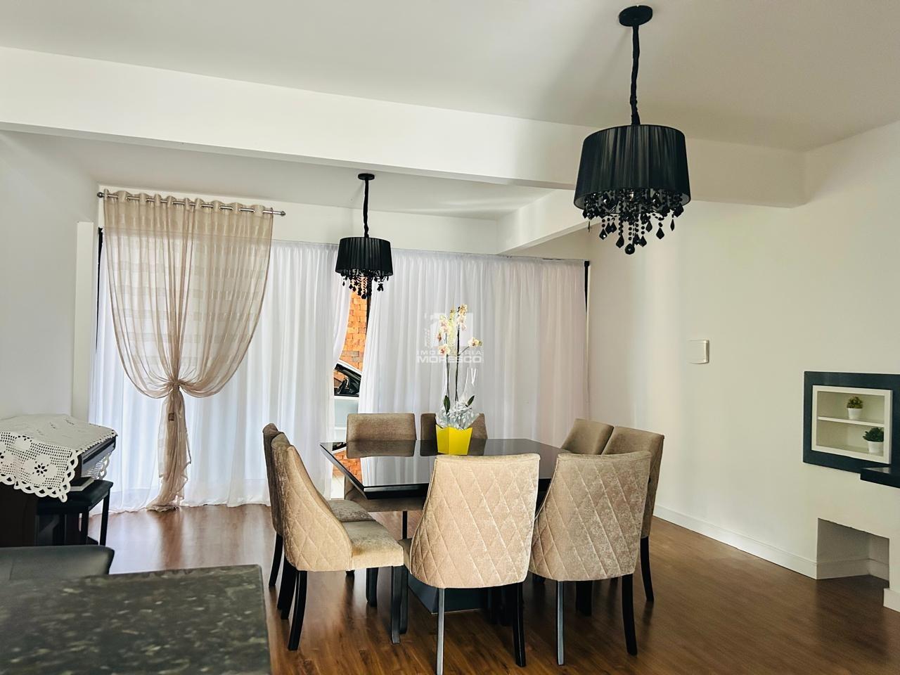 Casa à venda no bairro Centro: 