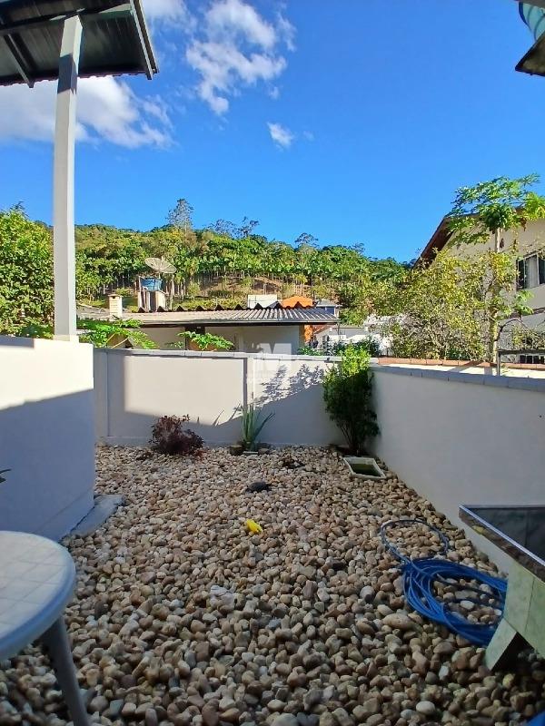 Casa para aluguel no bairro Nova Brasília: 