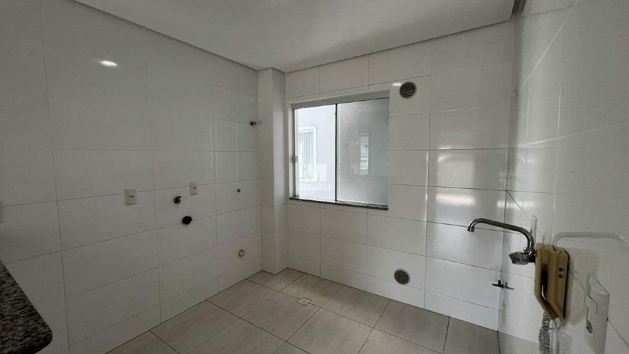Apartamento para aluguel no bairro Guarani: 