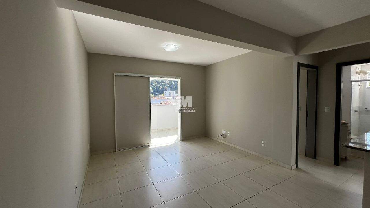 Apartamento para aluguel no bairro Guarani: 