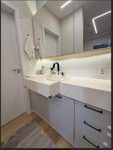 Apartamento à venda no bairro Souza Cruz: 