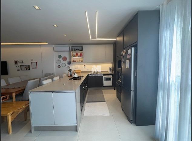 Apartamento à venda no bairro Souza Cruz: 