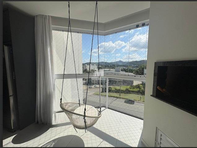 Apartamento à venda no bairro Souza Cruz: 