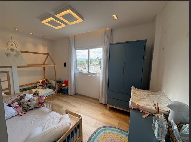 Apartamento à venda no bairro Souza Cruz: 