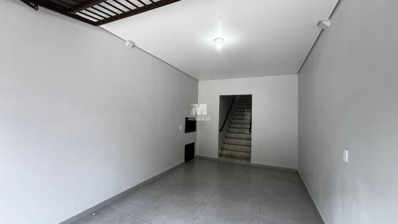 Casa para aluguel no bairro Dom Joaquim: 
