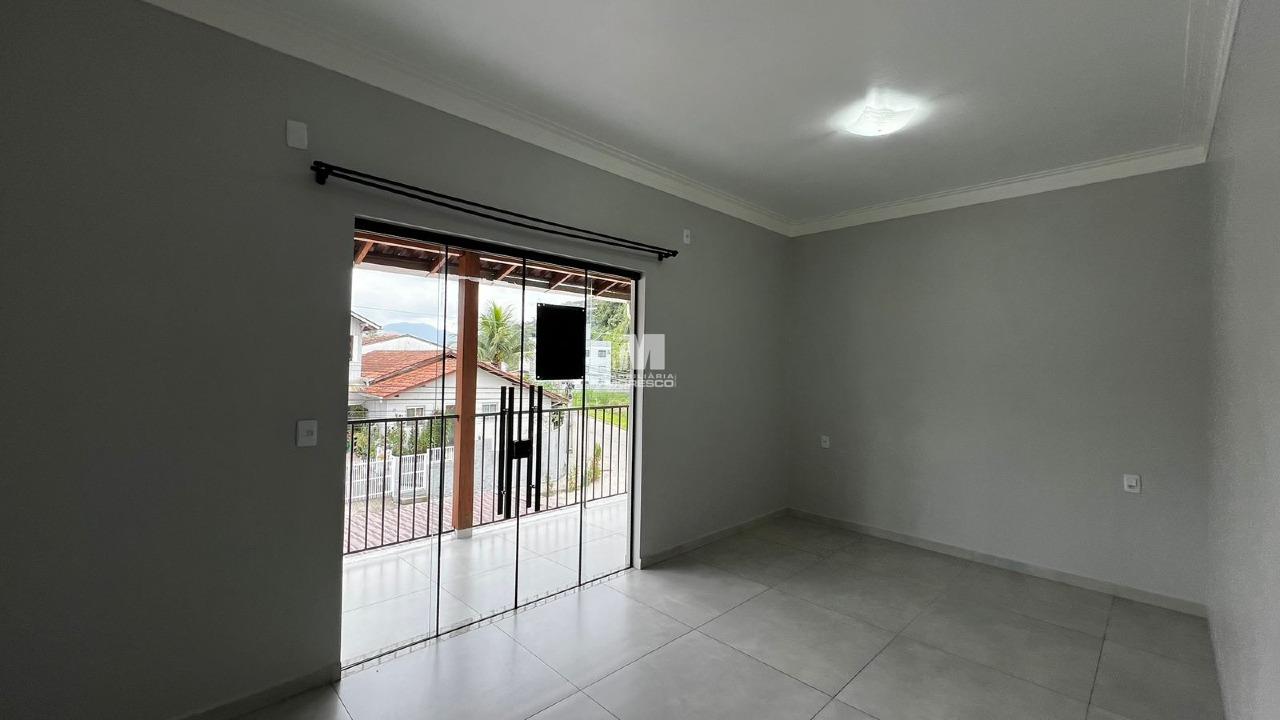 Casa para aluguel no bairro Dom Joaquim: 