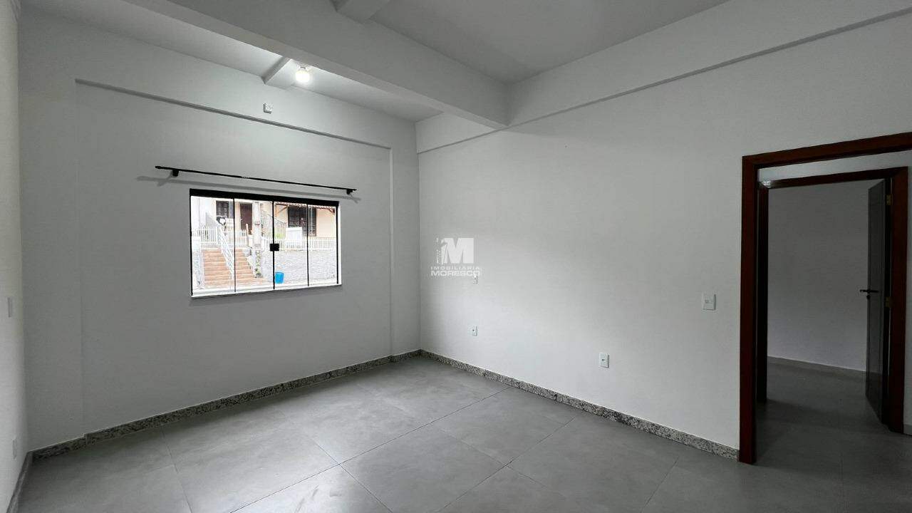 Casa para aluguel no bairro Dom Joaquim: 