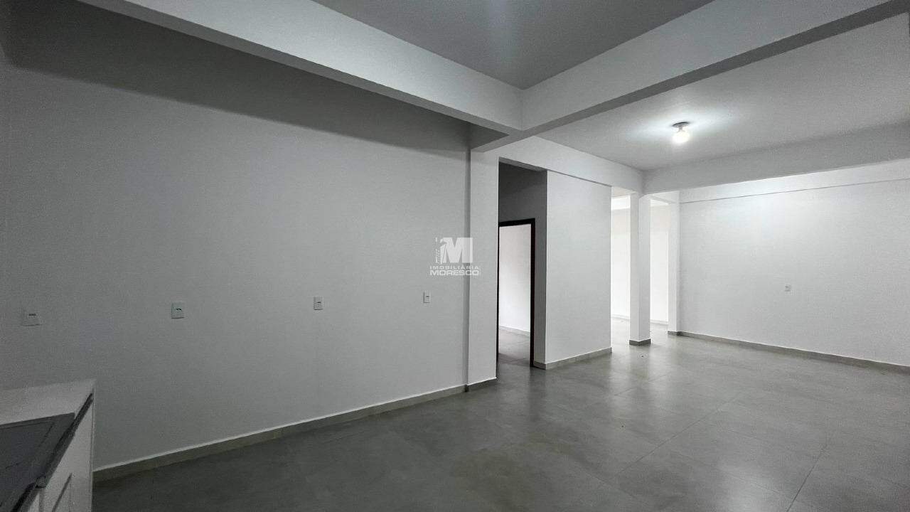 Casa para aluguel no bairro Dom Joaquim: 