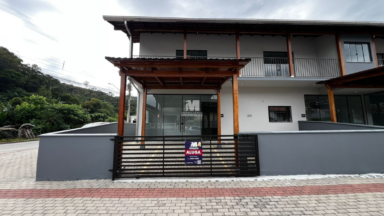 Casa para aluguel no bairro Dom Joaquim: 