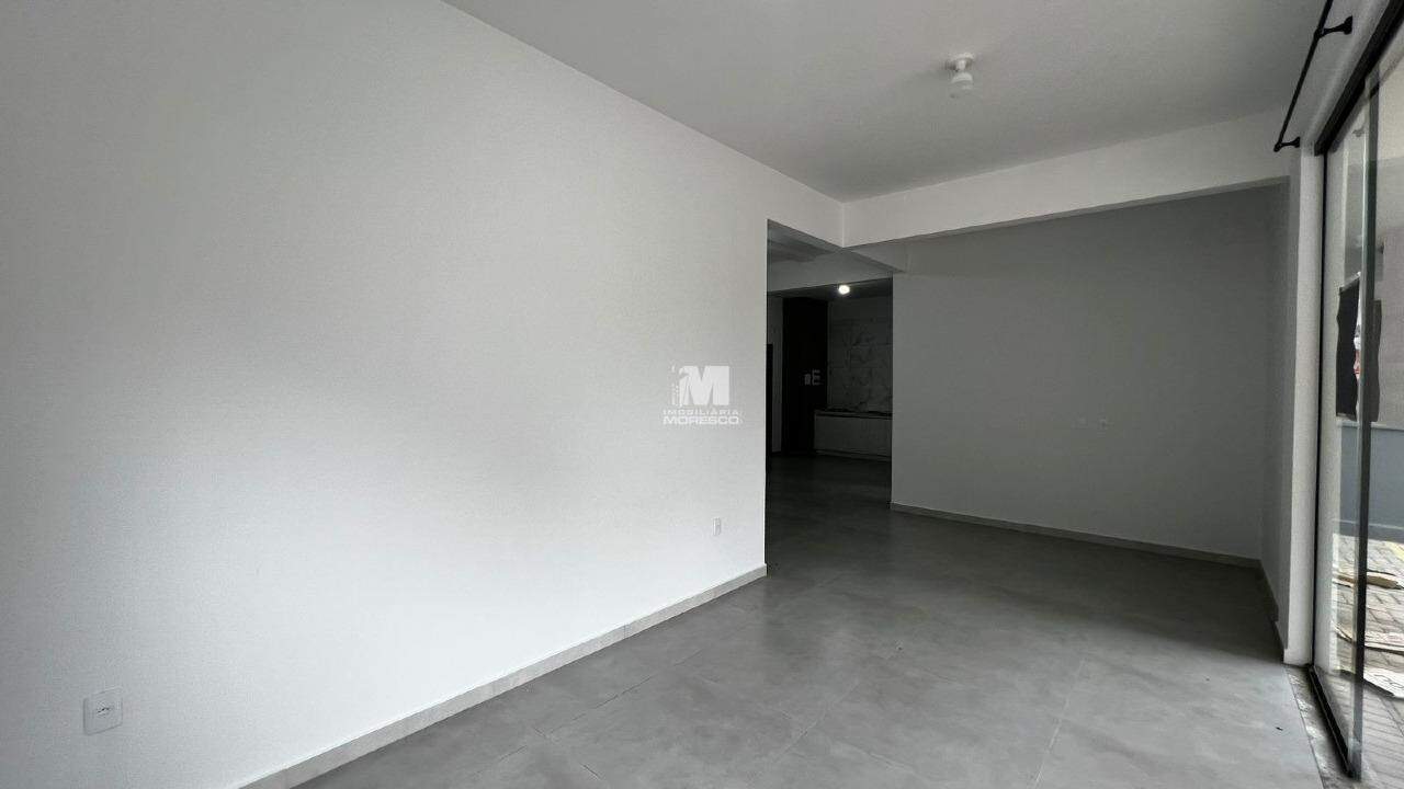 Casa para aluguel no bairro Dom Joaquim: 