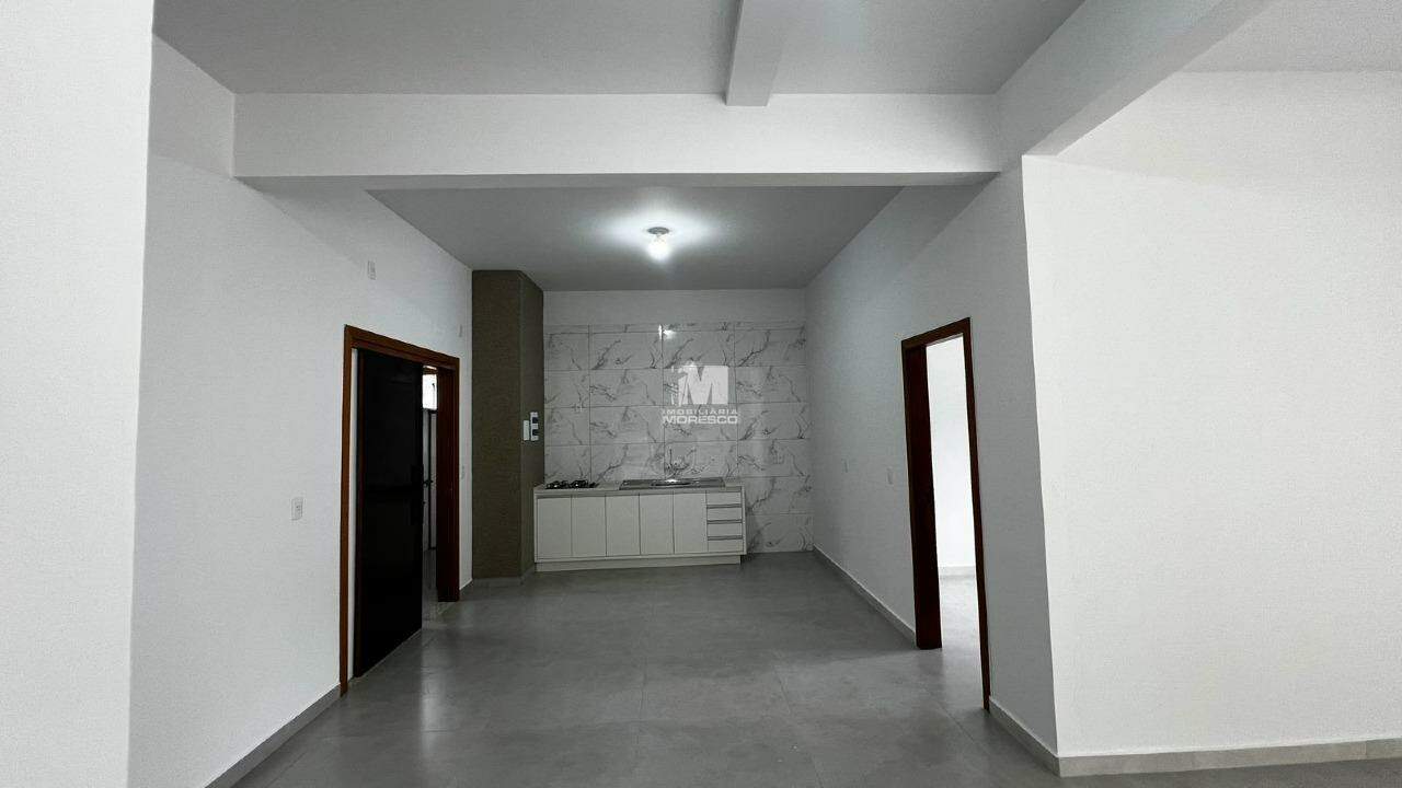 Casa para aluguel no bairro Dom Joaquim: 