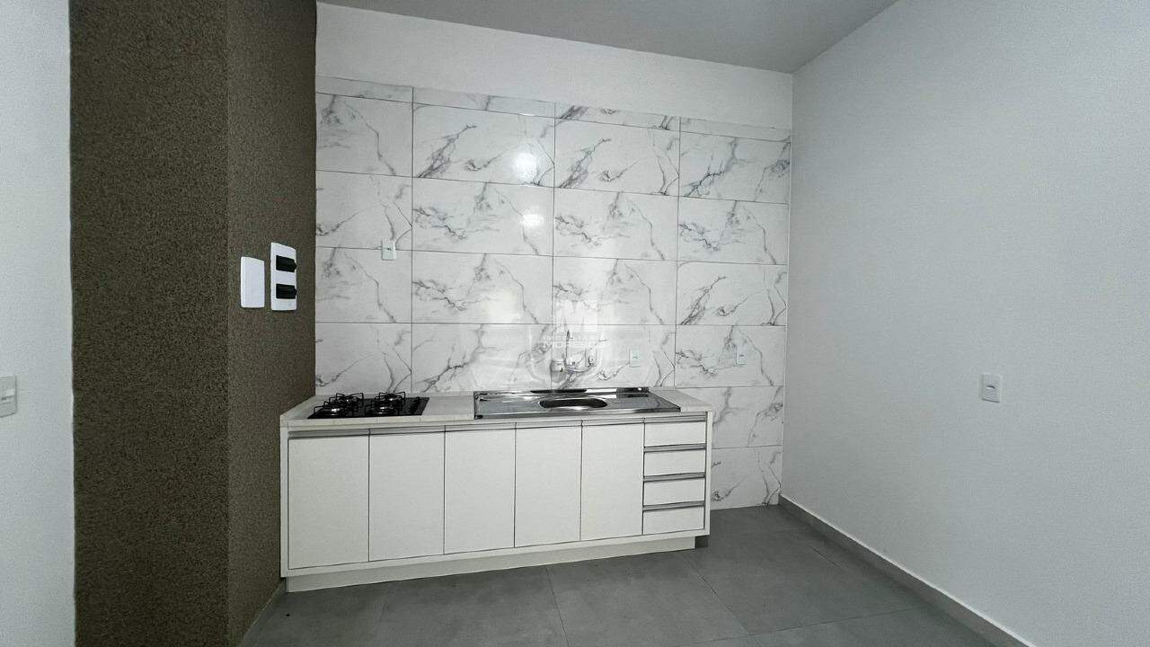 Casa para aluguel no bairro Dom Joaquim: 