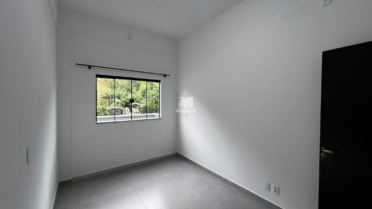 Casa para aluguel no bairro Dom Joaquim: 