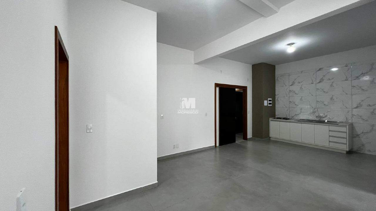 Casa para aluguel no bairro Dom Joaquim: 