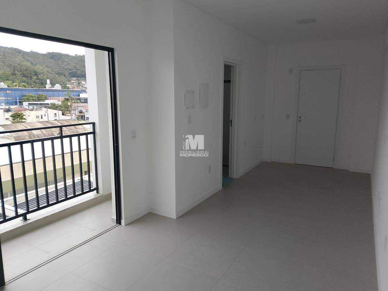 Flat para aluguel no bairro Santa Terezinha: 