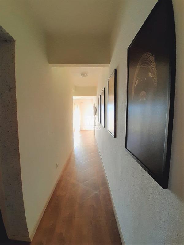 Apartamento à venda no bairro Santa Terezinha: 