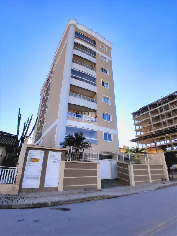 Apartamento à venda no bairro Santa Terezinha: 