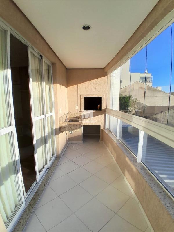 Apartamento à venda no bairro Santa Terezinha: 