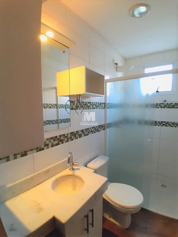 Apartamento à venda no bairro Santa Terezinha: 