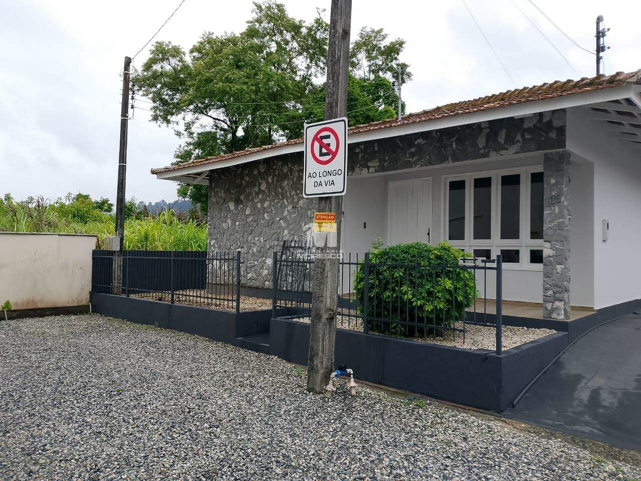 Apartamento para aluguel no bairro Santa Terezinha: 