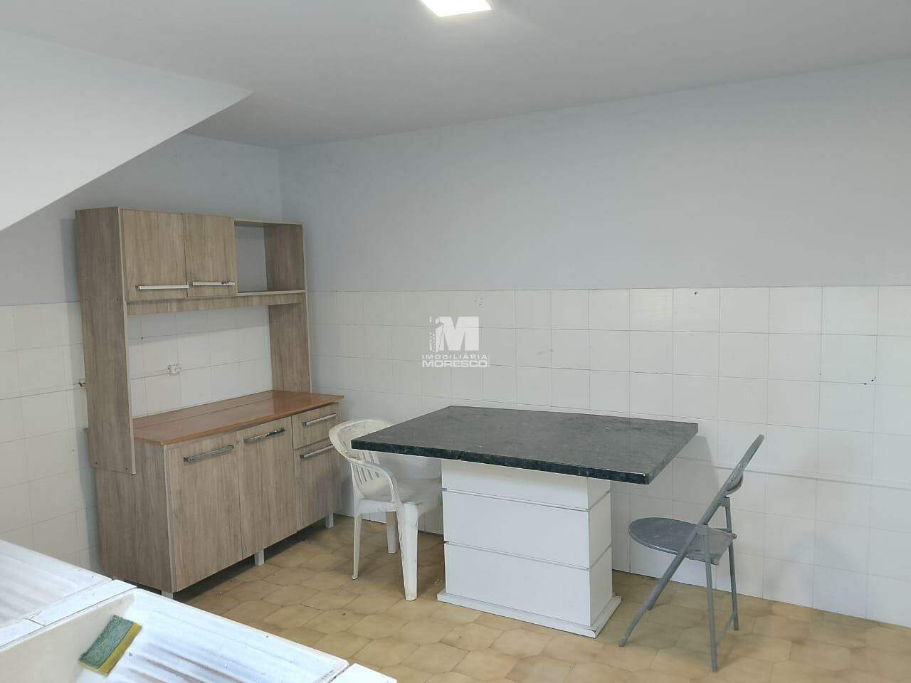 Apartamento para aluguel no bairro Santa Terezinha: 