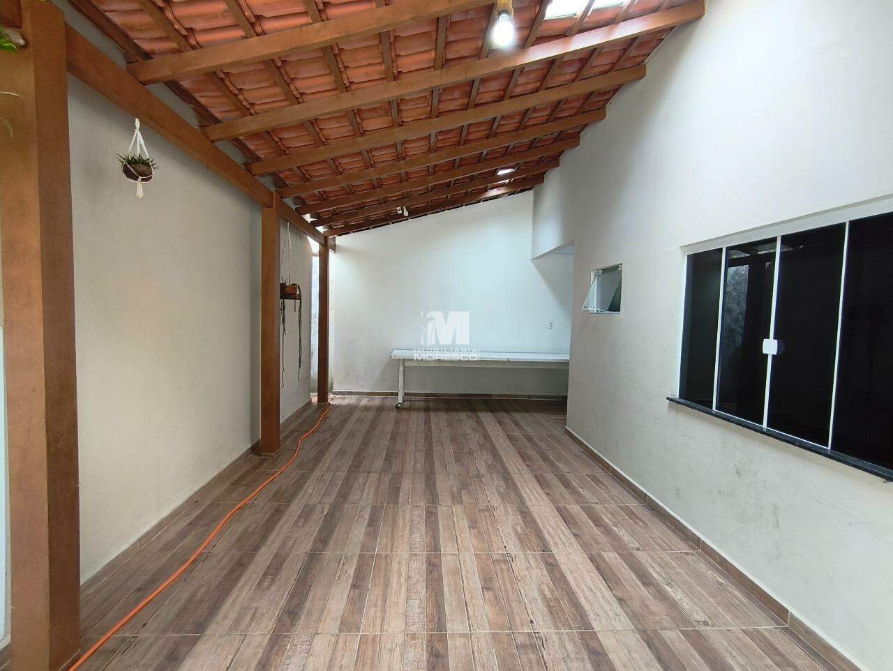 Casa à venda no bairro Águas Claras: 