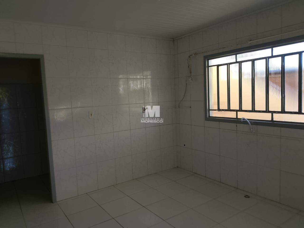 Casa para aluguel no bairro Limeira Baixa: 