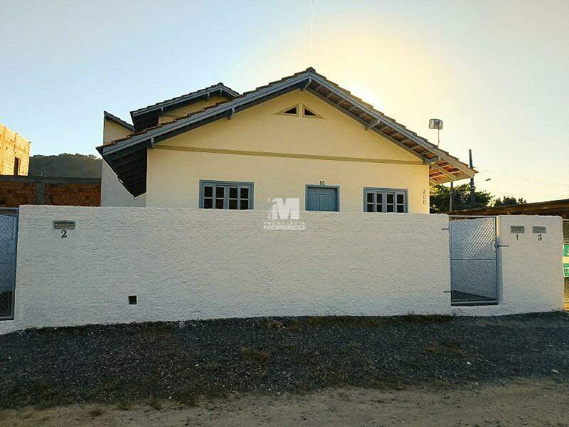 Casa para aluguel no bairro Limeira Baixa: 