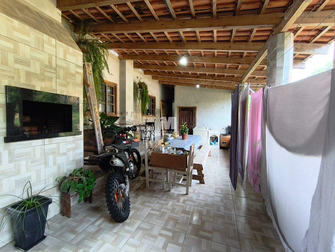 Casa à venda no bairro Dom Joaquim: 