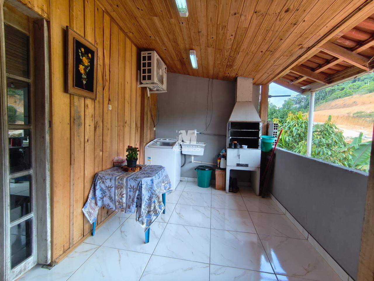 Casa à venda no bairro Dom Joaquim: 