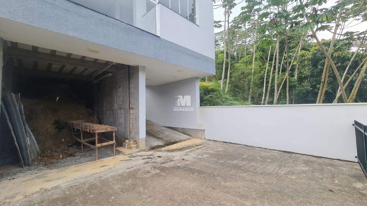Casa à venda no bairro Limeira Baixa: 