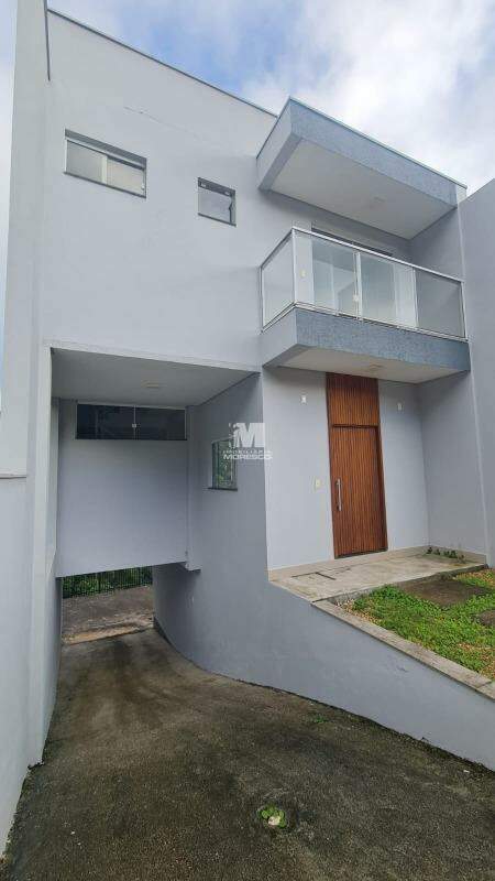 Casa à venda no bairro Limeira Baixa: 