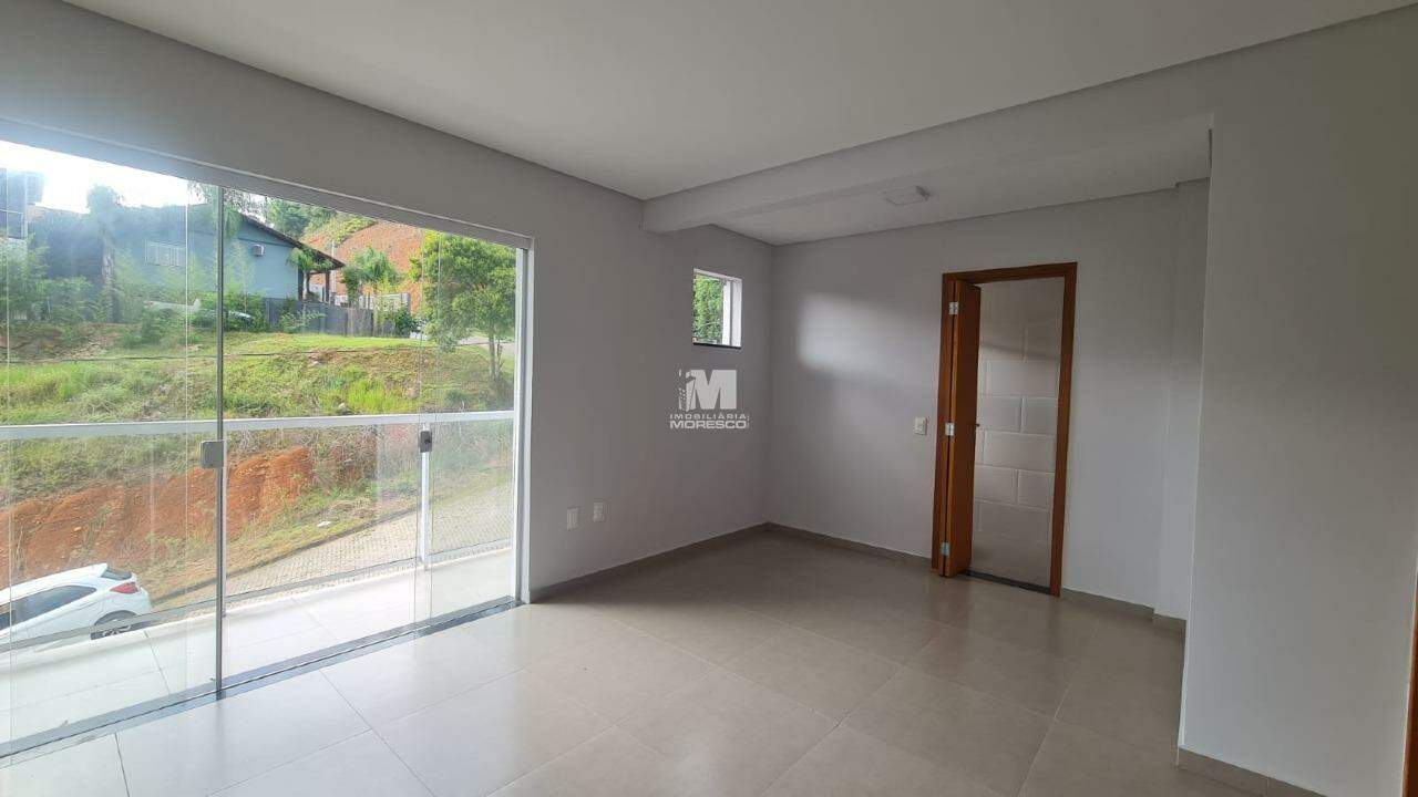 Casa à venda no bairro Limeira Baixa: 