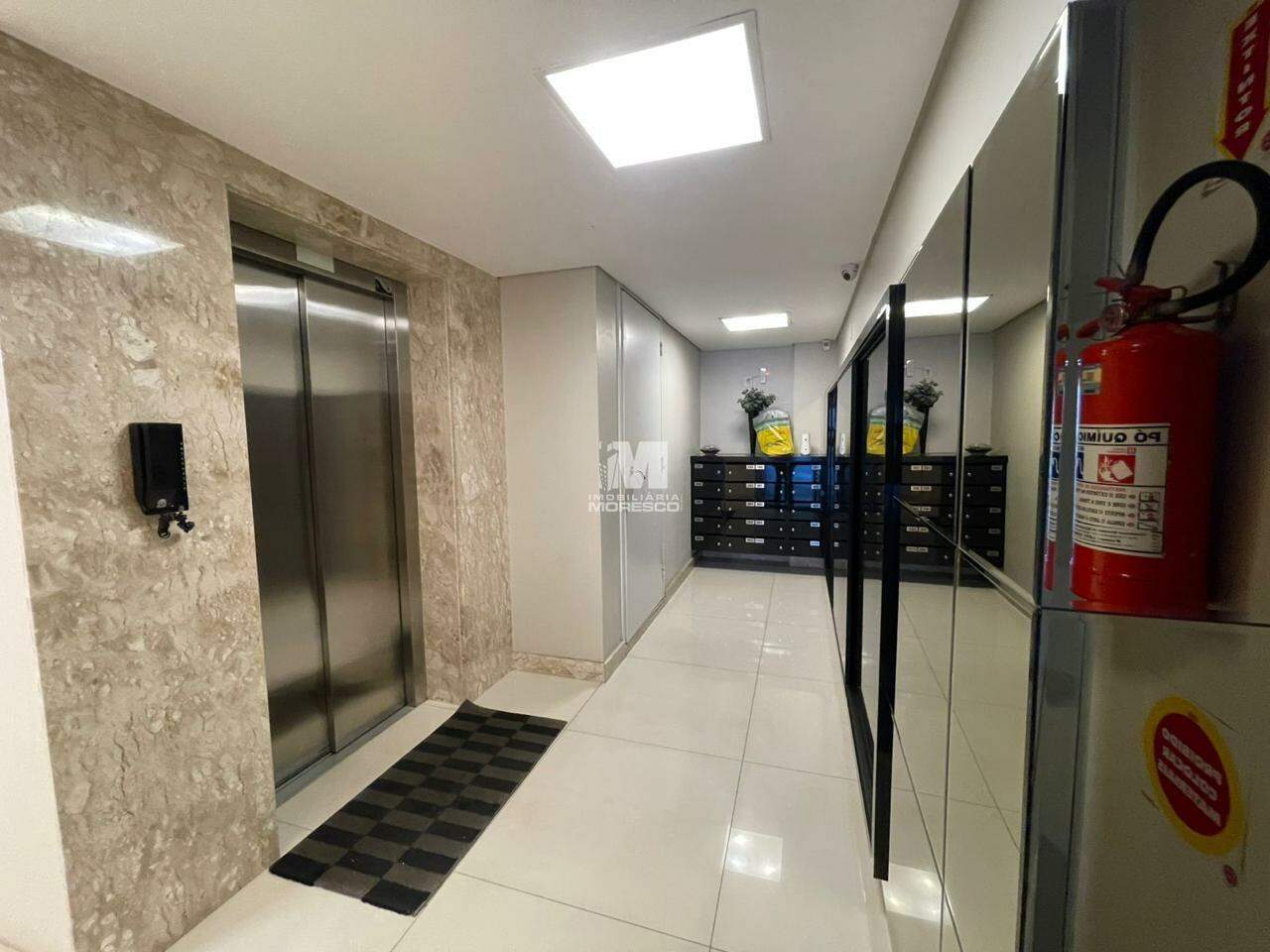 Apartamento à venda no bairro Guarani: 